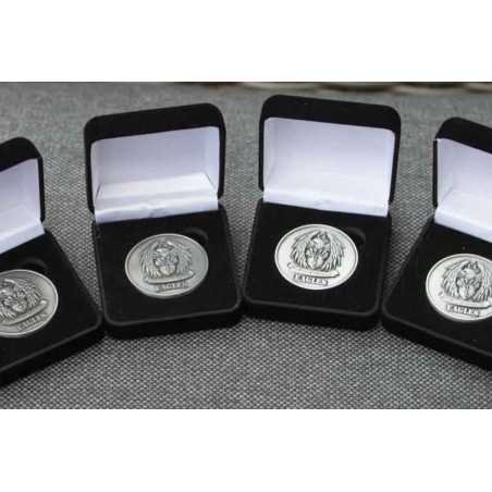 Die Cast Challenge Coins op Maat | Premium Gegoten 3D Herdenkingsmunten