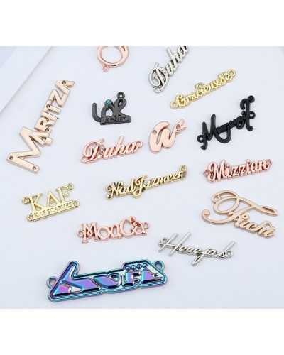 copy of Reliëf pins - eenvoudig en elegant, 3D uitstraling, niet gevuld met gekleurde enmaille