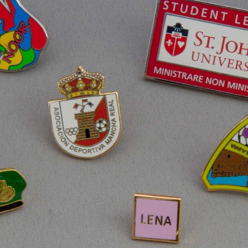100% custom-made, top quality metal pins 100% custom-made, top quality metal pins