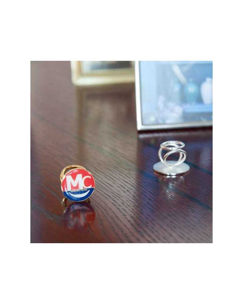 100% custom-made, top quality metal pins 100% custom-made, top quality metal pins