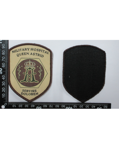 Woven Militaire Badges, in color: Coyote Elmwood 17-1019TCX