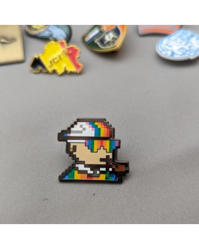 Gestalten Sie individuelle Anstecknadeln – Laden Sie Ihr Logo hoch und erhalten Sie einen kostenlosen Entwurf (24 Stunden)