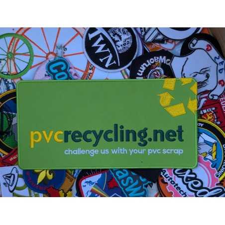 Sleutelhangers, tweezijdig met uw eigen naam en logo