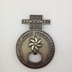 Individuell gefertigte Bieröffner aus Metall mit Ihrem Logo