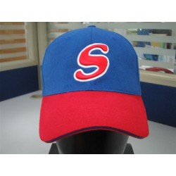 Entwerfen und individualisieren Sie Ihre Caps von Grund auf – exklusiv für Sie gefertigt