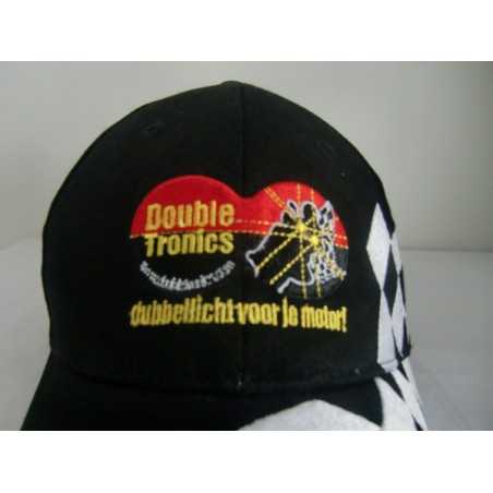 Entwerfen und individualisieren Sie Ihre Caps von Grund auf – exklusiv für Sie gefertigt