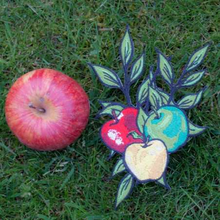 Individuell bestickte Abzeichen, Aufnäher und Embleme – Hergestellt mit Präzision und Leidenschaft