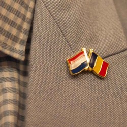 Custom Enamel Country Flag Pins - Durable & Vibrant